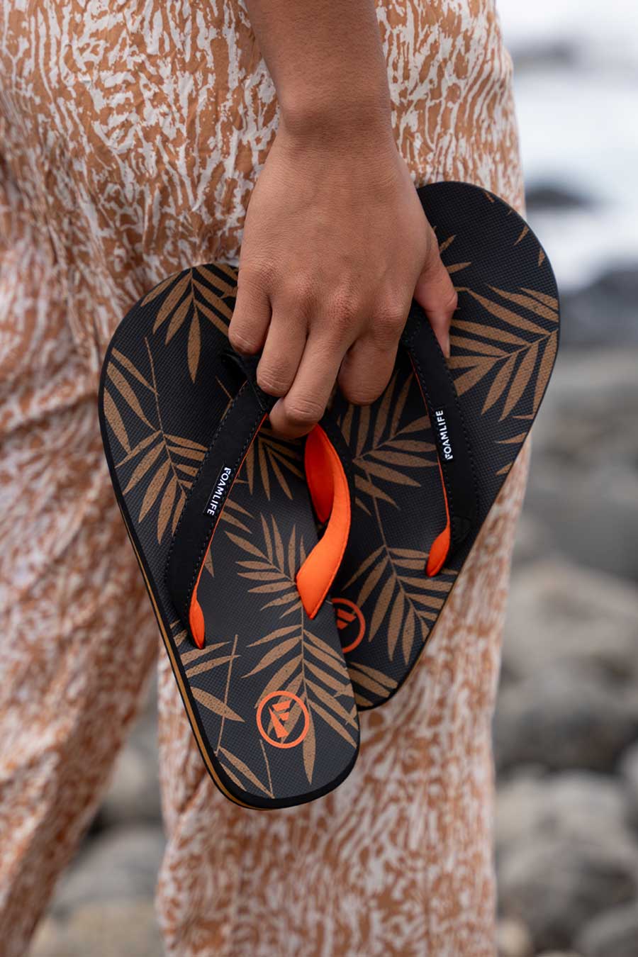 Zikat SC - Womens Flip Flops - Black/Brown