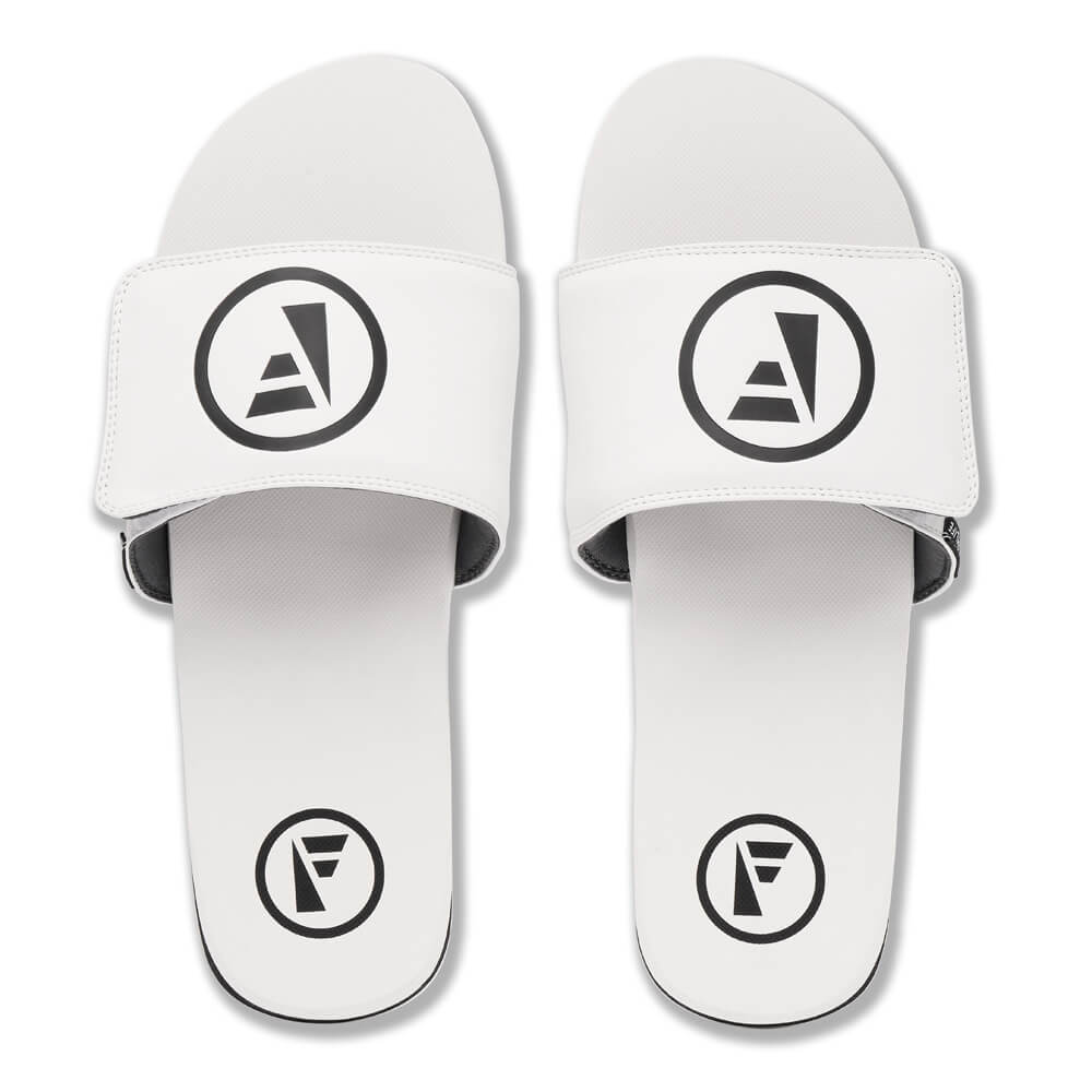 Karmo Slide - Mens Slider - White