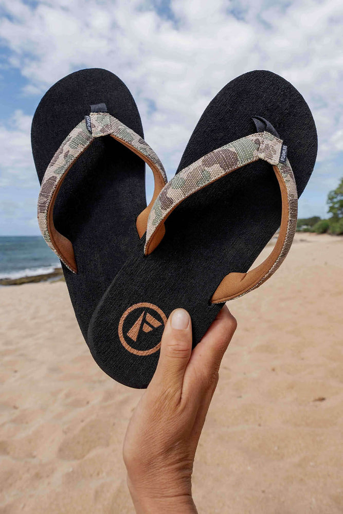 
                  
                    Pampa - Artist Series - Mens Flip Flops - Black
                  
                